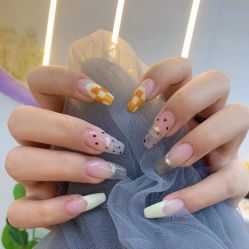 -芊冉•美甲美睫纹绣