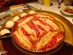 -猪啊牛呀羊啊铜盘烤肉(正大广场店)