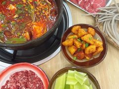 -钱摊摊安顺夺夺粉火锅(宏大广场店)