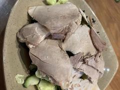 -亮亮面馆(经六路店)