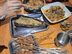 -马路牙子烧烤音乐酒馆(望京店)