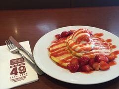 -Pancakes on the rocks(Darling Harbour)