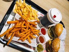 -The Habit Burger Grill 哈比特汉堡(爱琴海店)