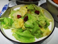 炝炒圆白菜-雲蜀龙阁·金牌水煮鱼(方庄店)