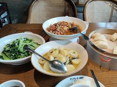 -湘力力小院·鱼汤泡饭(枫林路店)