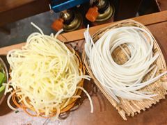 -黔有有贵州酸汤夺夺粉火锅(五味十字店)