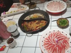-伍师兄市井火锅(东部星悦天地店)