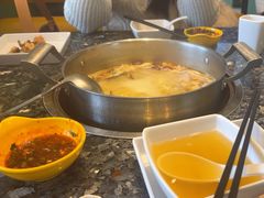-一席地·本地鸡窝·杭帮鸡火锅(萧山银隆百货店)