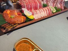 -轻烧烤肉(光谷步行街店)