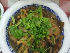 -鲁班小馆(政四街店)