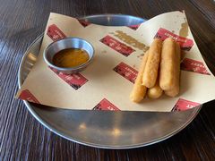 炸奶酪配西红柿酸辣酱-Side Street街旁(交道口店)