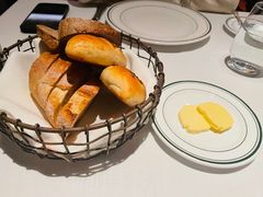 -Wolfgang’s Steakhouse 沃夫冈牛排馆(上海白玉兰广场店)