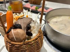 -煲王粤菜餐厅(中侨中心店)