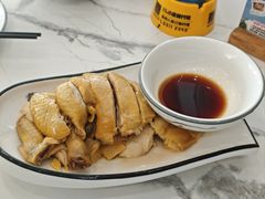 白斩鸡-蟹天蟹地农家菜·阳澄湖大闸蟹(浅水湾店)