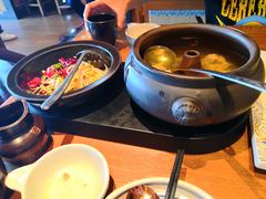 -云海肴·汽锅鸡·云南菜(天山百盛优客店)