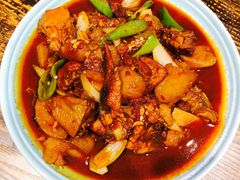 新疆大盘鸡-阿拉木汗餐厅(山大路店)