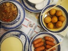 经后宝-广信牛奶甜品世家(台东店)
