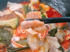 -鑫龙福麻辣烫(明洞站店)