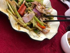 -古榕农庄·桑拿簸箕菜·招牌泥焗鸡(清远长隆店)