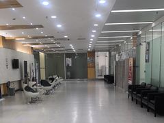 -海南口腔医院(国贸门诊部)