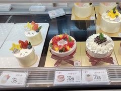 -花花卷卷·鲜食蛋糕(静安久光百货店)