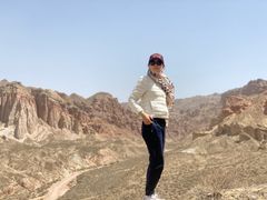 -冰沟丹霞旅游景区