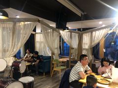 大堂-四姑娘山阿巴郎·藏式花园餐厅