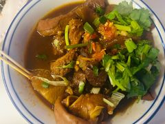 -CowCow其其·牛杂咖啡公司(六运店)