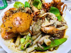 -臻鲜燕海鲜融合餐厅(金陵style店)