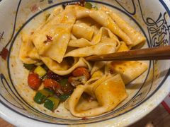 -陇上秦轩西安biangbiang面(朝龙汇店)