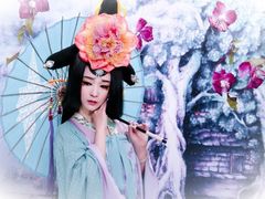 -九月鹰飞汉服摄影工作室