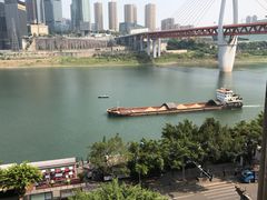 -屋顶顶城市·江景酒店-客房部