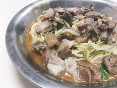 -阿池碎肉拌面
