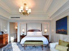 -广州富力丽思卡尔顿酒店