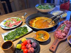 -贵厨酸汤牛肉(小十字店)