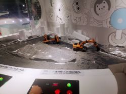 -MINI MARS KIDS CLUB亲子家庭中心(长宁天山店)