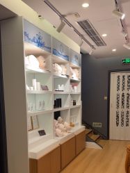 -悠禾·美甲美睫·皮肤管理