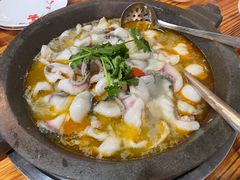 -大鼎石锅鱼(春江里店)