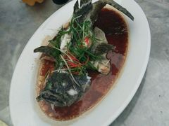 -四川小胡子海鲜(丁村万人海鲜广场店)