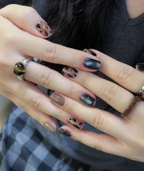-猪猪女孩日式美睫美甲