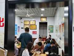 -覃肥叔桂林米粉(粮道街店)