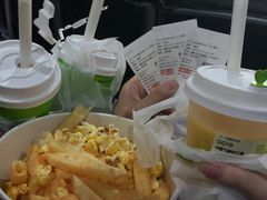 -奈雪的茶(市百一店)