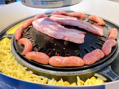 -朴太院·烤肉万岁·创意首尔料理(中联广场店)