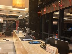 -上海龙之梦万丽酒店