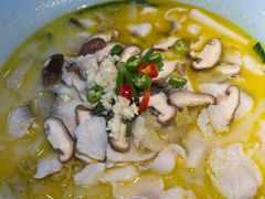 -蜜桃餐厅·伴山(绿宝广场店)