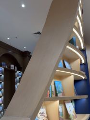 -奈尔宝家庭中心·亲子餐厅(宝安店)