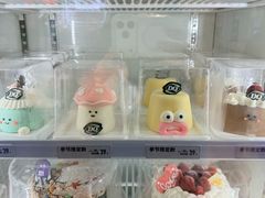 -DQ·蛋糕·冰淇淋(大宁国际商业广场店)