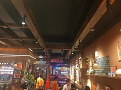 -巴卤社老火锅(财富店)