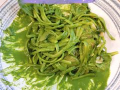 菠菜汁青酱意大利面-拾挚扒房(招商花园城店)