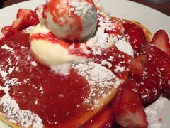 -Pancakes on the rocks(Darling Harbour)
